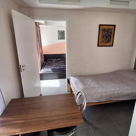Apartments Londa Jūrkalne Екстериор снимка